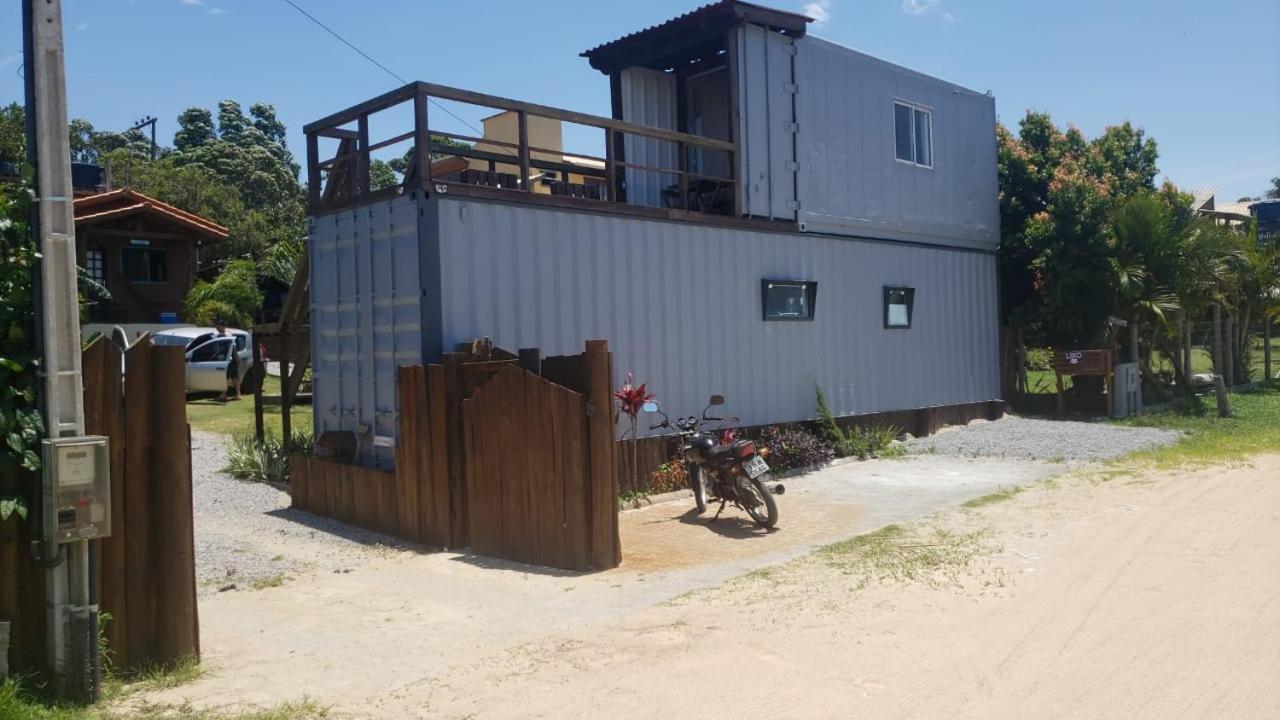 Hindu Box Containers E Cabanas Praia do Rosa Exterior foto